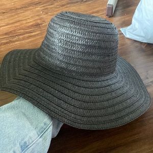 black floppy sun hat